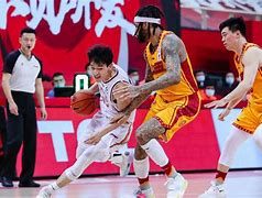 山西队大胜北京豹子王，赢得关键胜利